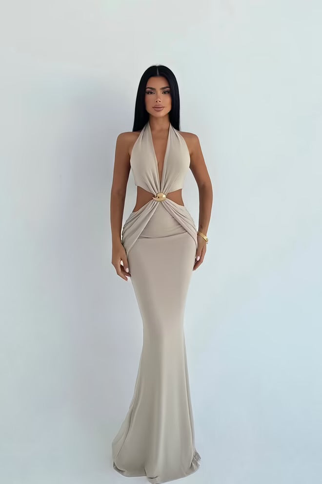 Elegant Bodycon Dress With Halter Neck