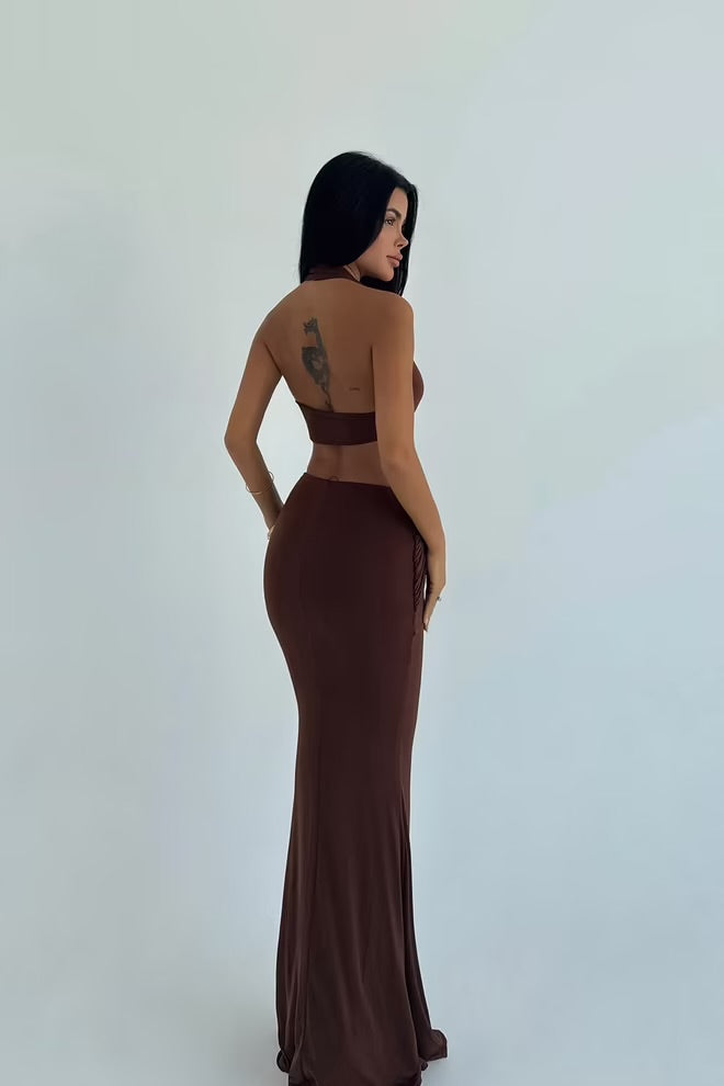 Elegant Bodycon Dress With Halter Neck