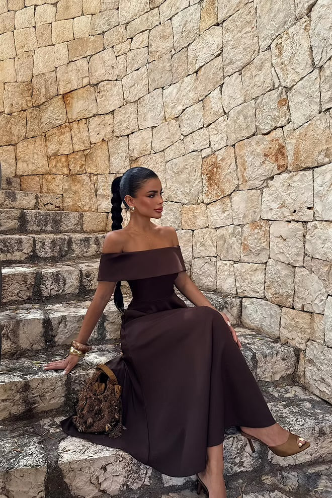 Elegant A-Line Maxi Dress With Off Shoulder Neck