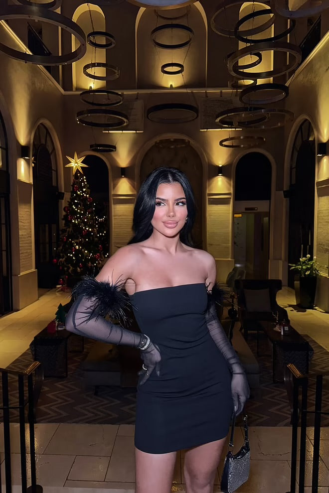 Black Strapless Sleeves Tulle Dress