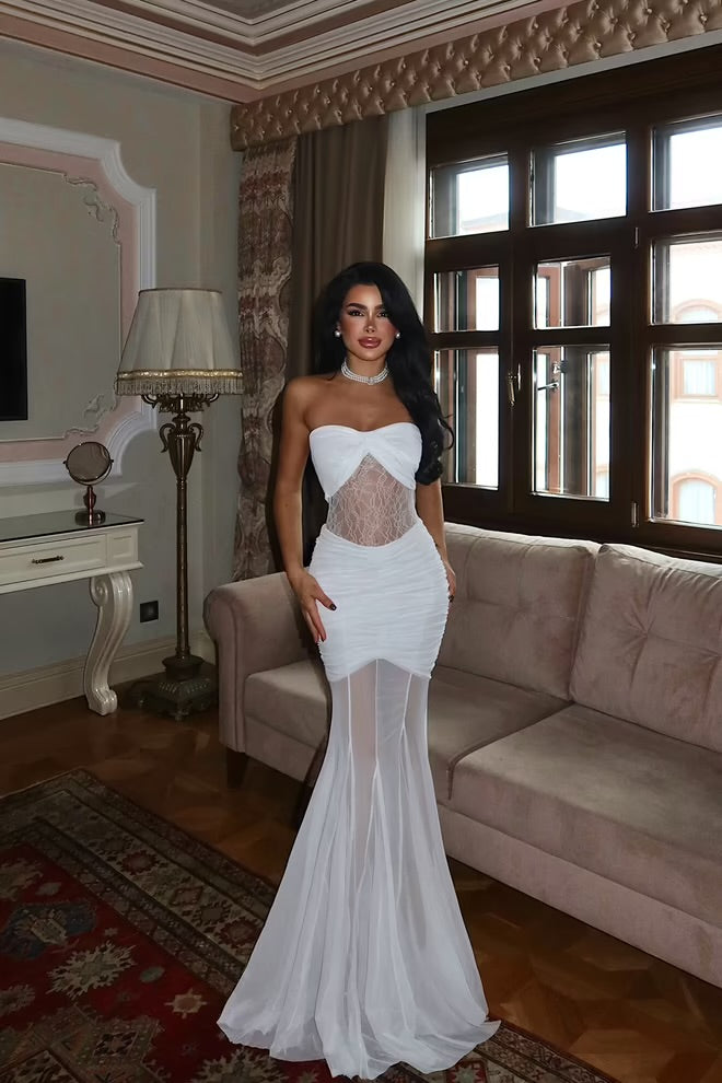 Elegant Strapless Sleeveless Sheath Dress