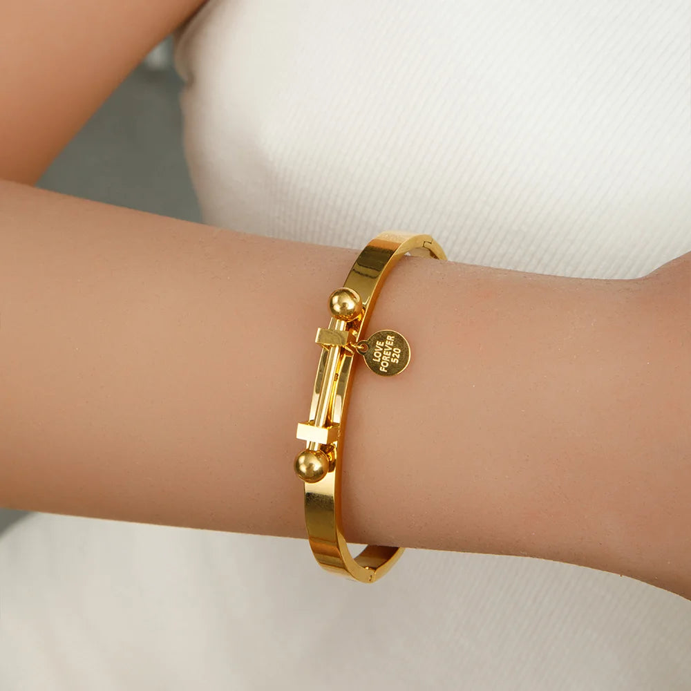 Unique Design 18k Gold Plated Stainless Steel Two Tone Splicing Chain Oval Full Zircon Charms Bracelet for Women