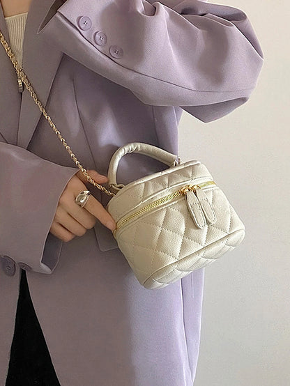 Chic Mini Quilted Crossbody Bag